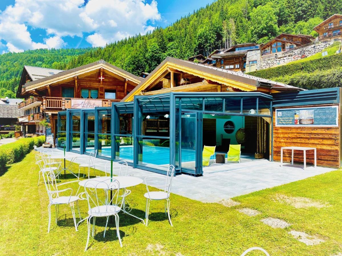 阿尔皮纳小木屋酒店 莫尔济讷 外观 照片